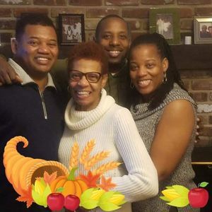 Meet your Posher, Loren